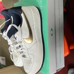 Nike - Air Force I - Youth US 5.5Y